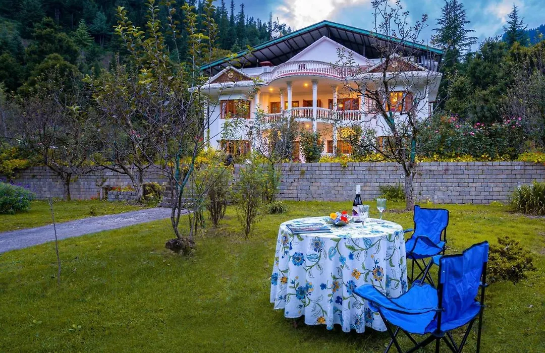 The Lama House By Veo, Stayvista - 6Bhk With Mountain View & Bathtub-1